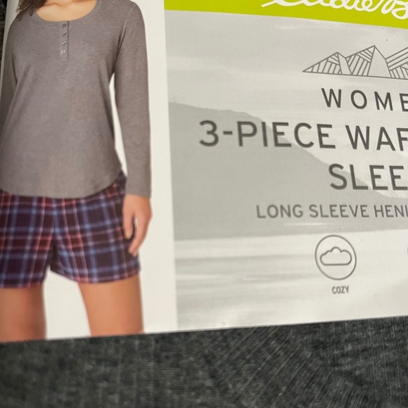 Womens 3 pc Waffle Fleece Sleep Set Long Sleeve Henley, Shorts & Pants Brand New - Picture 2 of 12